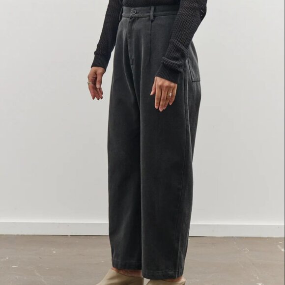 7115 by Szeki Sand-washed Tailored Curve Legged Trouser - Washed Black - Picture 3 of 9